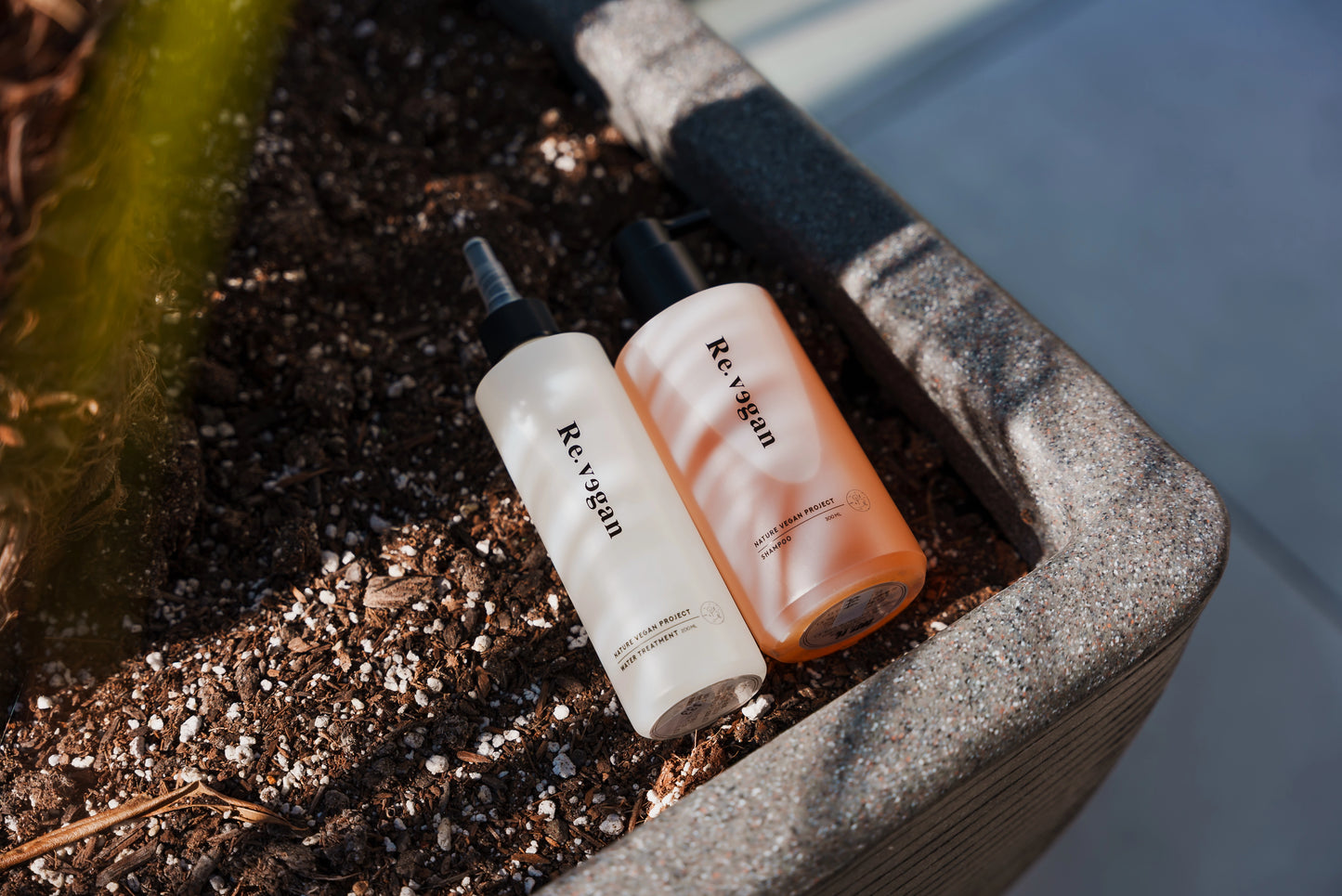 deora x re:vegan shampoo